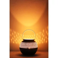 Bamika gyertya és mécsestartó