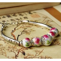 Virágos porcelán karkötő