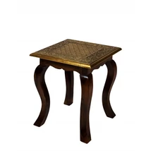 Anum keleti teázó asztal