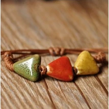 Szivecskés porcelán karkötők