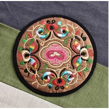 Tibeti hímzett poháralátét barna színű 2 db