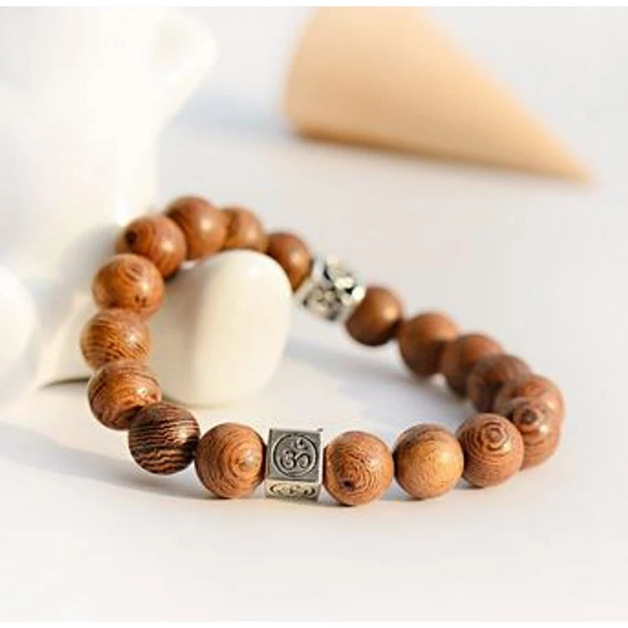 Fa mala OM osztóval karkötő