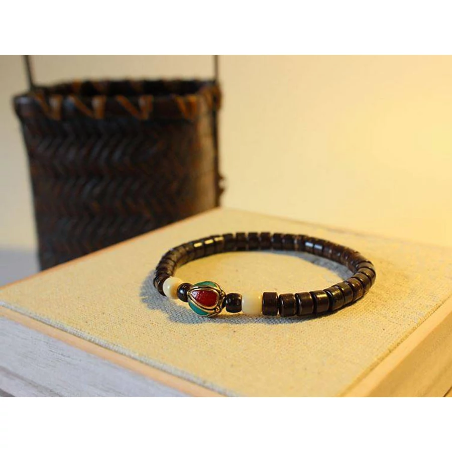 Vésett mala tibeti osztóval karkötő