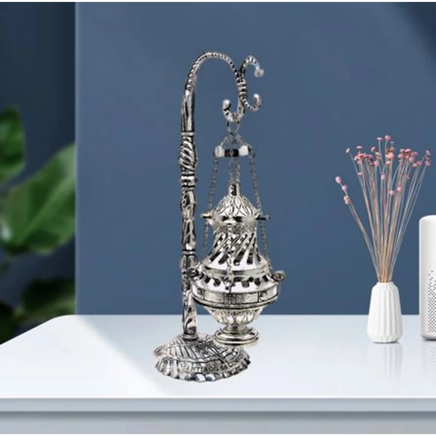 Füstölő és tömjéntartó